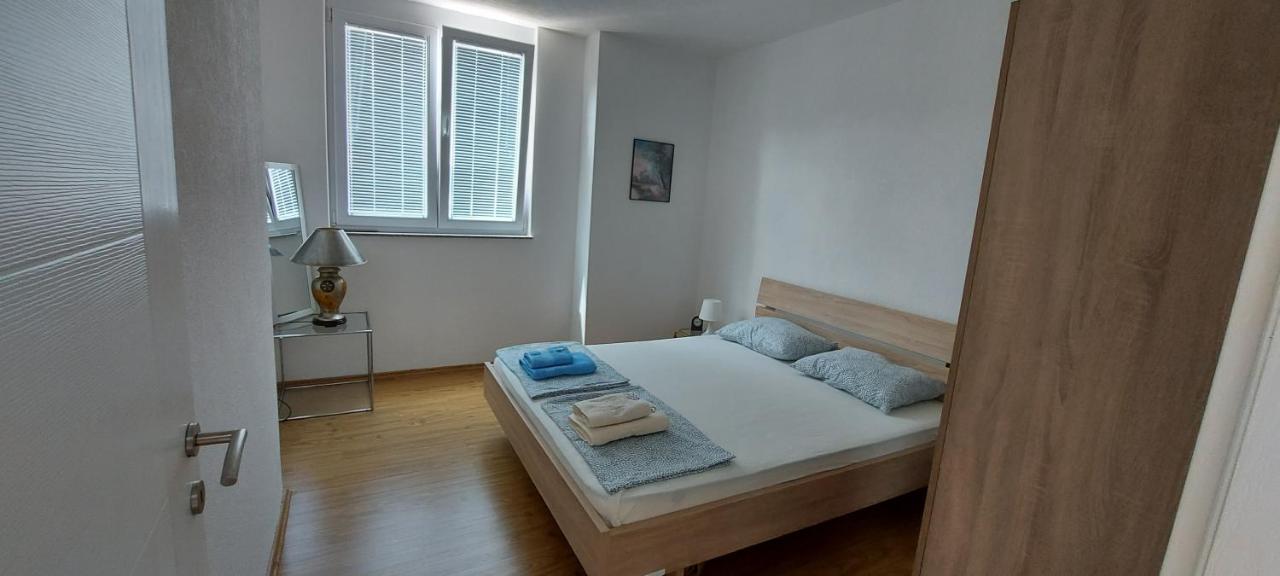 אוהריד Apartmani Miki מראה חיצוני תמונה
