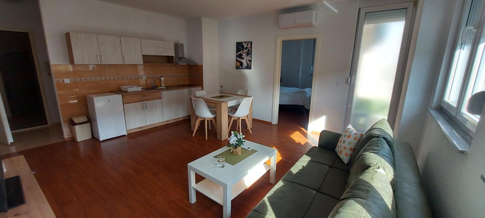 אוהריד Apartmani Miki מראה חיצוני תמונה